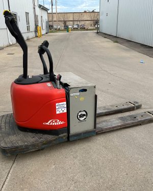 2002 LINDE